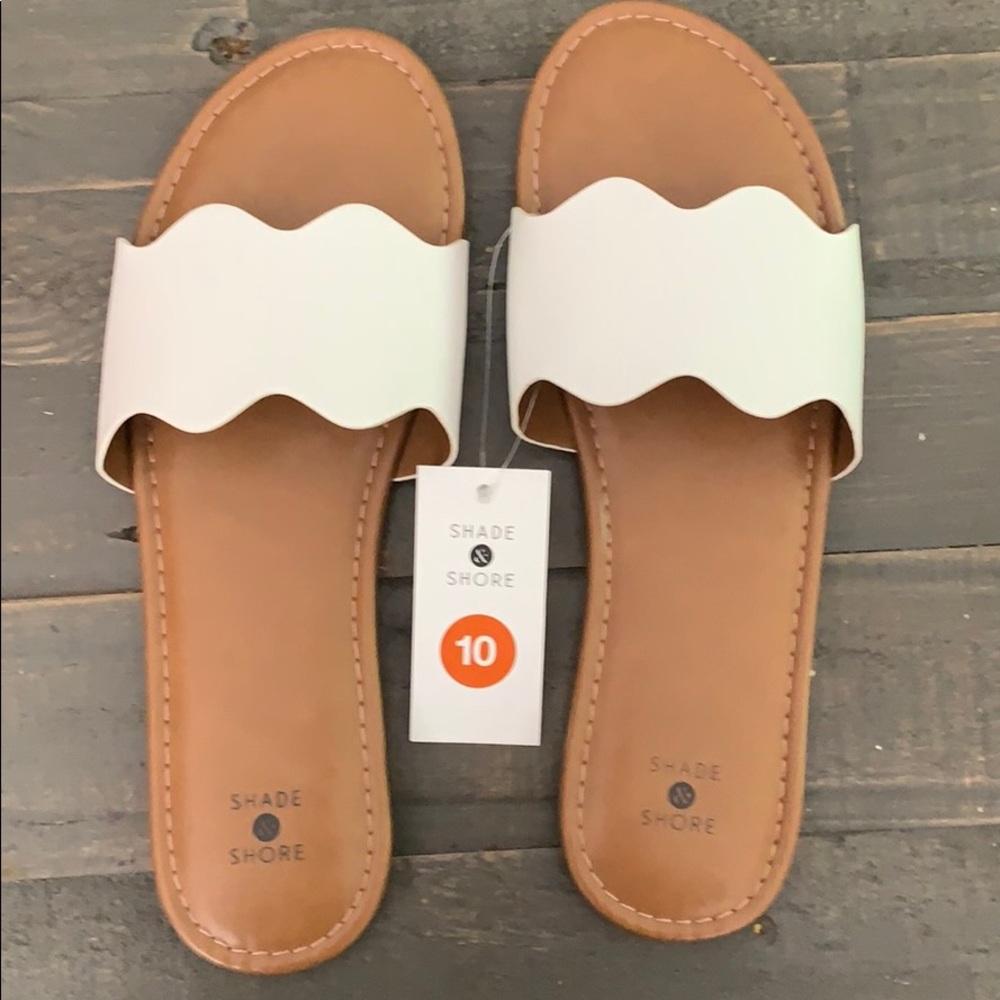 Shade & Shore slide white sandals size 10.
